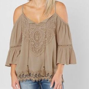 Coco + Jaimeson Cold Shoulder Crinkle Top - Women